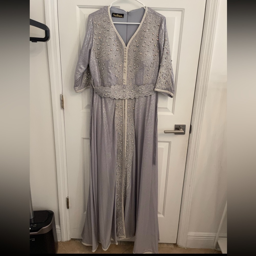 Hijabi Friendly Thob/Kaftan